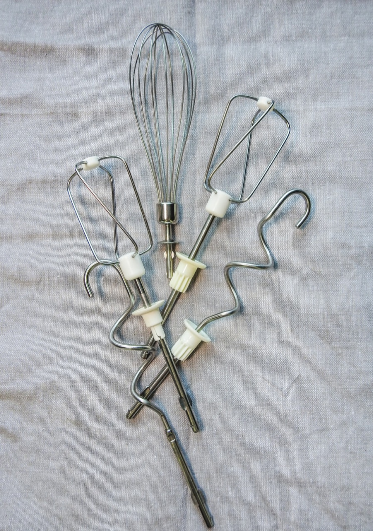 kitchen utensils set